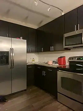 theprettysoles online show from 21, 11, 2025