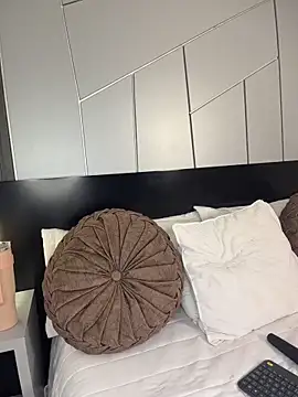 Snapshot of fiorella_paris chatting on 9, 3, 2026 fiorella paris online show from 9, 3, 2026