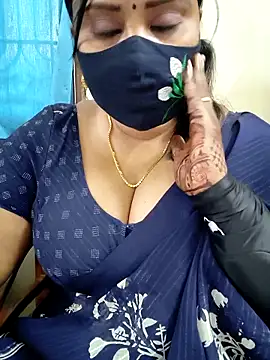 Queenflowerr online show from 28, 2, 2026