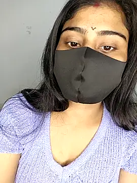 Love-N online show from 13, 3, 2026