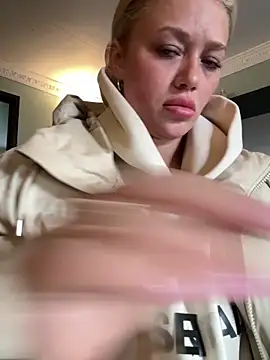 blissdimicco online show from 7, 2, 2026