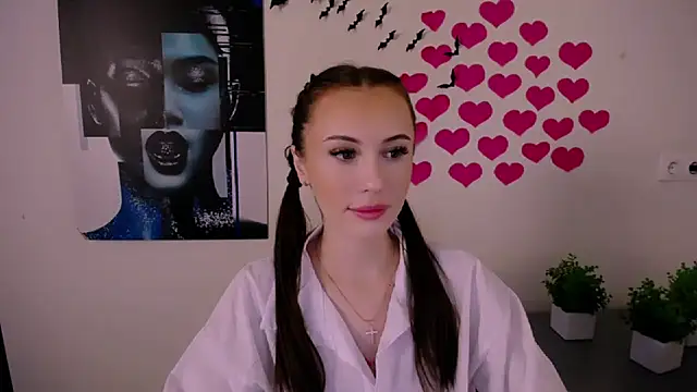 Nikonara Love online show from 23, 1, 2025