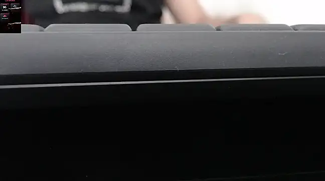 Snapshot of Frida_1982 chatting on 30, 1, 2025 Frida 1982 online show from 30, 1, 2025