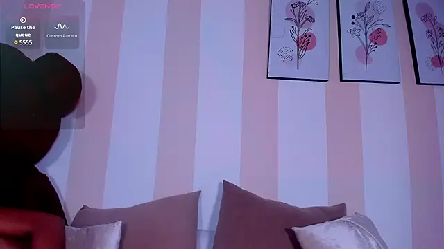 Snapshot of taliarussel chatting on 24, 2, 2025 taliarussel online show from 24, 2, 2025