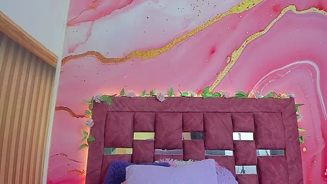 scarlett  evans  online show from 5, 3, 2026