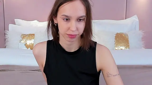 SandraTucker online show from 8, 3, 2026