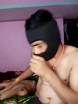 Snapshot of USHA_BHABHI chatting on 5, 4, 2026 USHA BHABHI online show from 5, 4, 2026