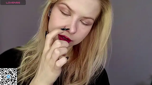 LynetHakes online show from 28, 3, 2026