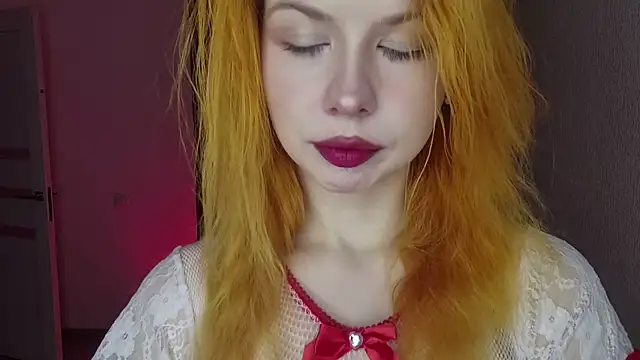 LynetHakes online show from 7, 7, 2026