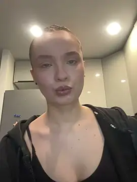  Babygirl   online show from 23, 1, 2025