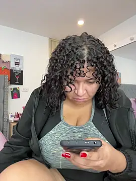 KarlaWild online show from 13, 10, 2025