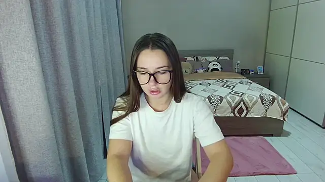 singletrouble online show from 15, 9, 2025