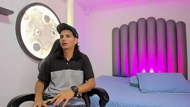 Martshall09 online show from 8, 11, 2025