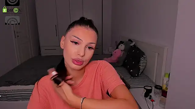 HelenShawn online show from 6, 10, 2025