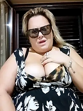 topina8 online show from 12, 9, 2025