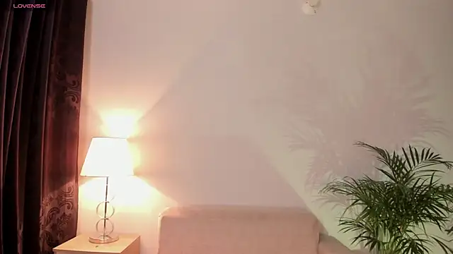 Hannah Jonhson online show from 5, 2, 2026