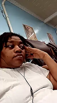 Big BodyDee online show from 6, 3, 2025