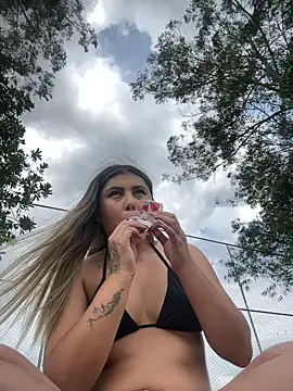 MeganCrow online show from 10, 1, 2026