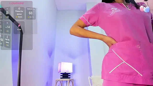 Snapshot of alana_rossetti chatting on 14, 4, 2026 alana rossetti online show from 14, 4, 2026