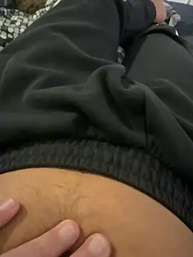 Snapshot of damien020 chatting on 9, 2, 2025 damien020 online show from 9, 2, 2025