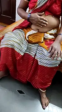 Snapshot of laxmitelugu78 chatting on 1, 2, 2025 laxmitelugu78 online show from 1, 2, 2025