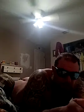 Snapshot of mrcox420 chatting on 24, 2, 2025 mrcox420 online show from 24, 2, 2025