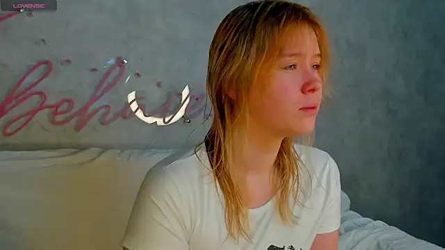 Amy Kimberlly online show from 17, 9, 2025