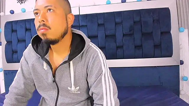 Snapshot of korvus_17 chatting on 24, 1, 2025 korvus 17 online show from 24, 1, 2025