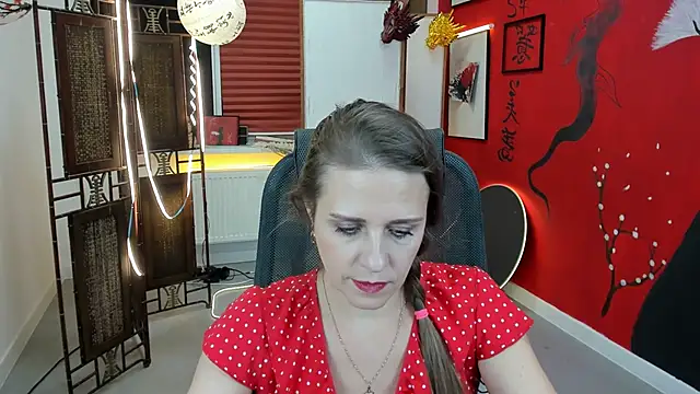 EmiliaBedy online show from 9, 2, 2025