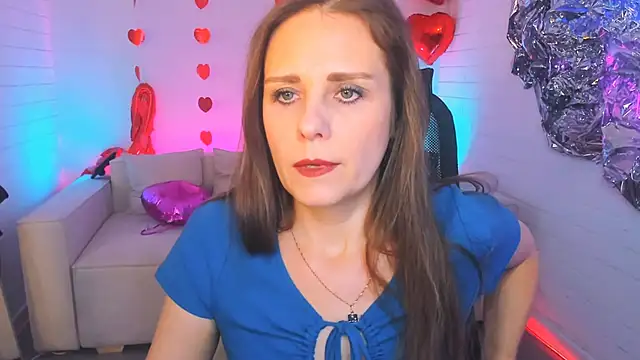 EmiliaBedy online show from 6, 3, 2025