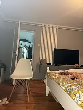 Snapshot of bunnythetailor chatting on 2, 2, 2025 bunnythetailor online show from 2, 2, 2025