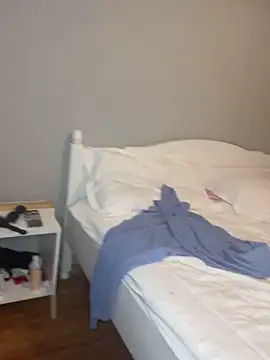 Snapshot of bunnythetailor chatting on 9, 2, 2025 bunnythetailor online show from 9, 2, 2025