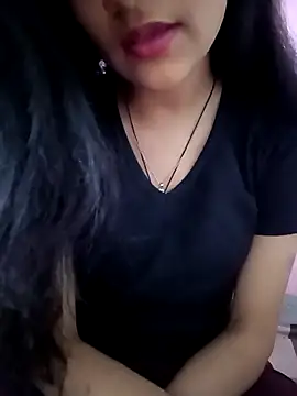 Tanu-00 online show from 4, 12, 2025