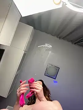 BeautyCutie1 online show from 19, 2, 2025