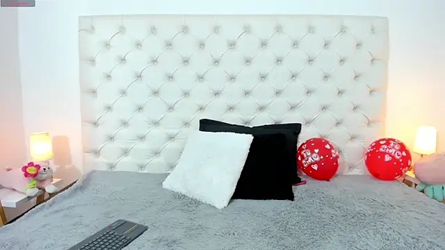 esmeralda06 online show from 18, 2, 2025