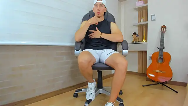 Tombarden online show from 24, 9, 2025