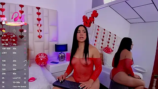 Snapshot of Ariana_rouse chatting on 11, 2, 2025 Ariana rouse online show from 11, 2, 2025
