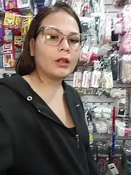 Vale Saenzz online show from 27, 11, 2025