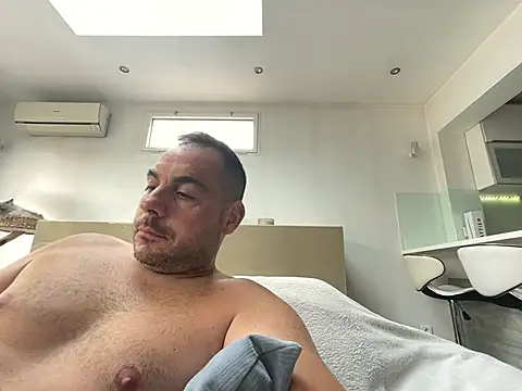 justeqqun online show from 28, 6, 2026