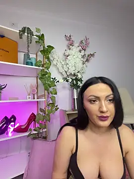 RaisaSalvi online show from 14, 3, 2025