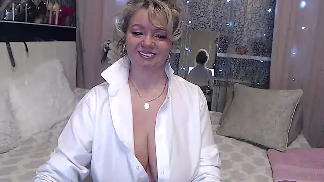 MartiniMartini online show from 6, 2, 2025