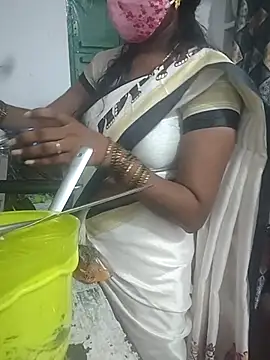 Snapshot of sweety006telugu chatting on 18, 7, 2026 sweety006telugu online show from 18, 7, 2026
