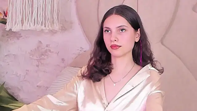 GIGI DAV online show from 9, 3, 2025