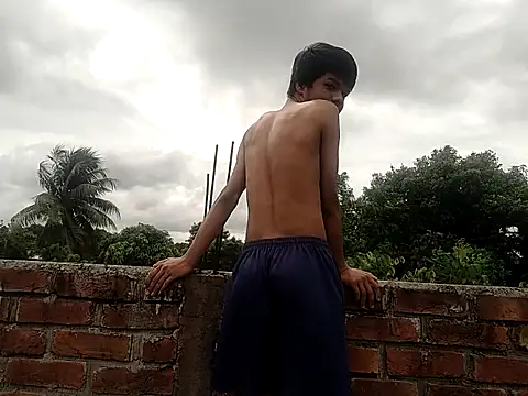 Snapshot of HomeCum chatting on 16, 9, 2025 HomeCum online show from 16, 9, 2025