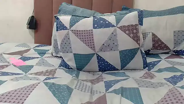 SexyLuna25 online show from 28, 2, 2025