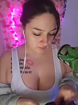 Jinyxx3 online show from 7, 3, 2025