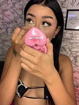 Snapshot of Miss_karol chatting on 16, 1, 2026 Miss karol online show from 16, 1, 2026