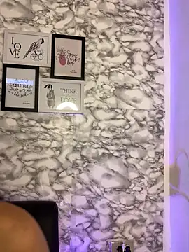 Miss karol online show from 10, 4, 2026