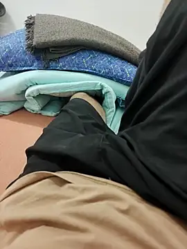 xmanrawan2 online show from 4, 11, 2025