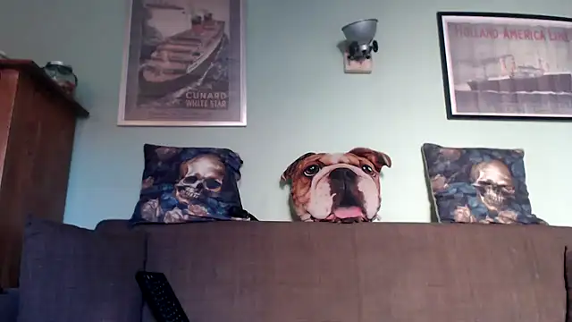 Snapshot of Astrid-Gilbert chatting on 20, 3, 2025 Astrid-Gilbert online show from 20, 3, 2025